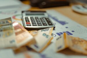 オンプレとクラウドのコスト比較｜サーバー費用の内訳とAWS移行の判断基準【2026年版】